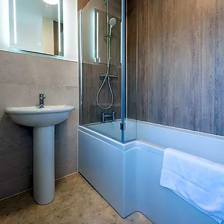 Rickerby Grange Konukevi 4*